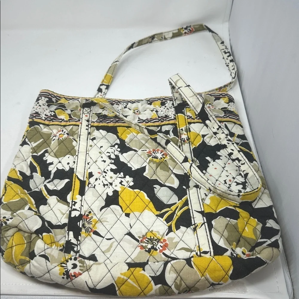 Vera Bradley preowned bag